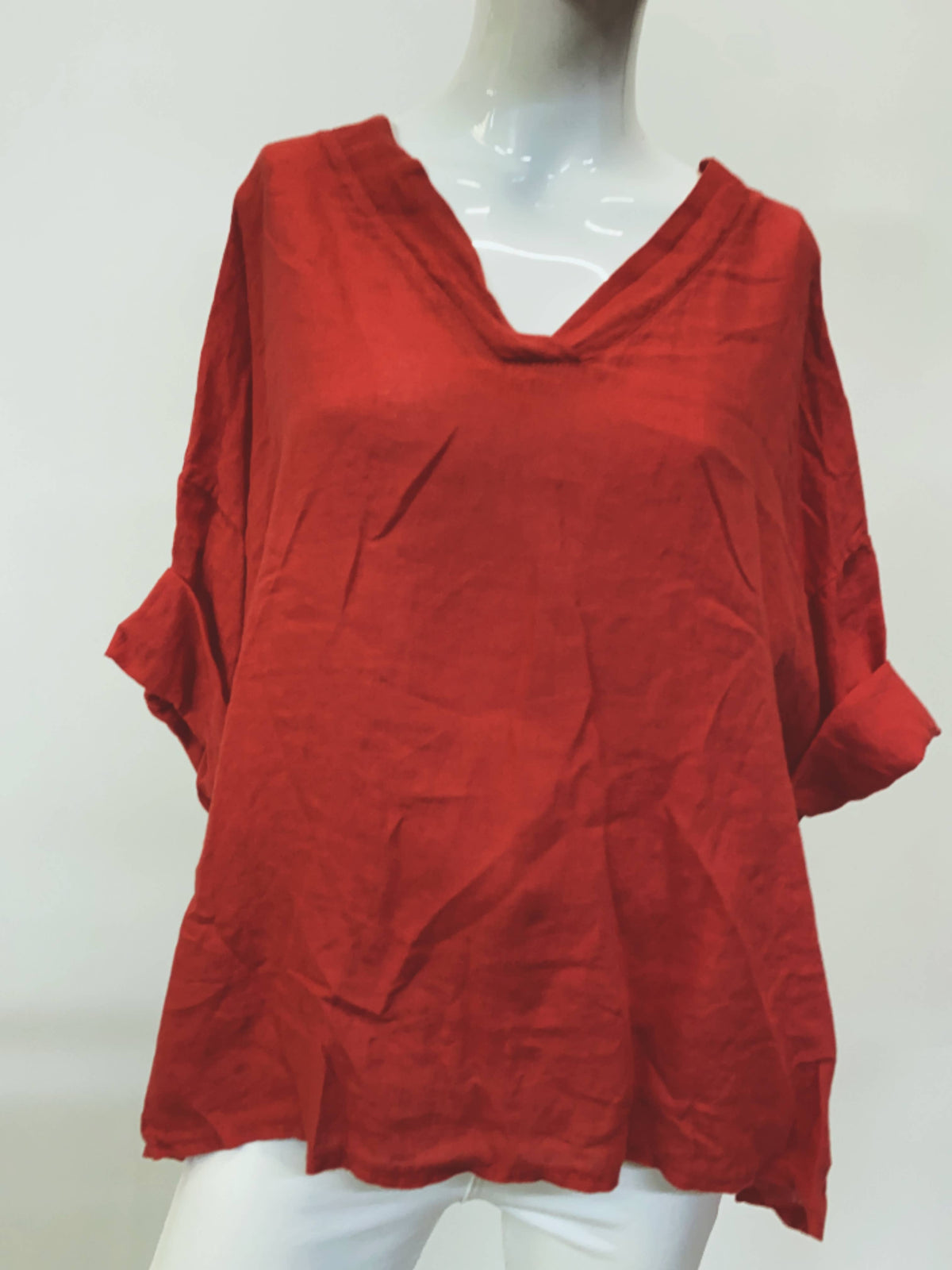 Italian Mid-Length Sleeve V-Neck Linen Top