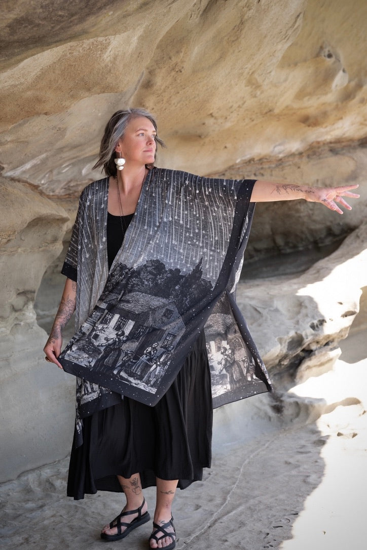 Market Of Stars - The Stargazer - Bohemian Goddess Starduster Kimono - Celestial Print