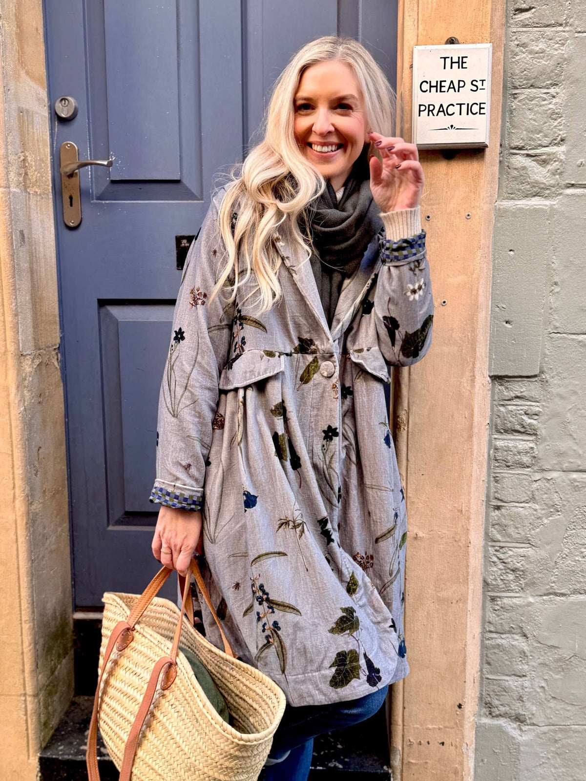 Glacial Botanica - Velvet Coat - Glacial