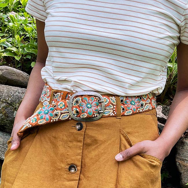 Jenny Krauss - Floral Hand Embroidered Wool Belt - Ground Cover