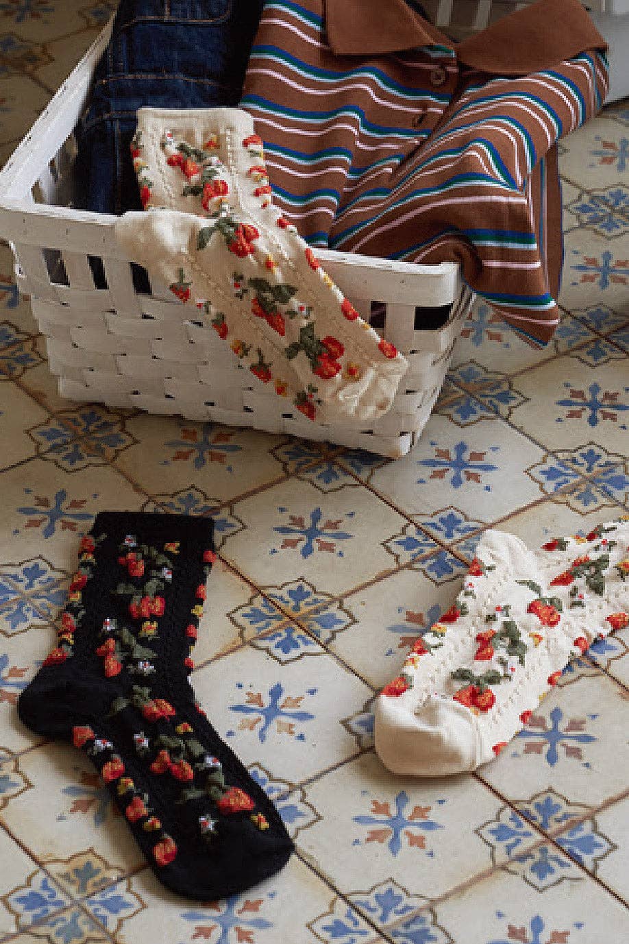 Women's Crew Multi Flower Socks