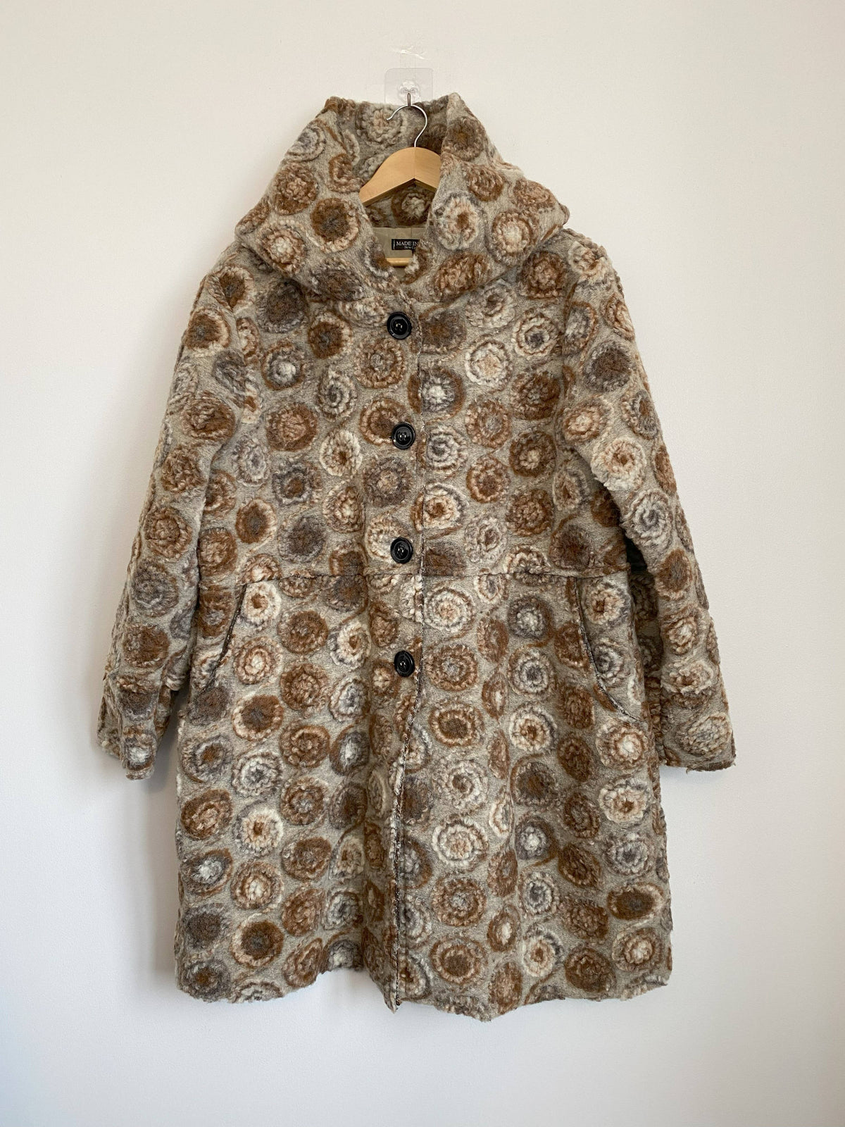 Italian - Happy Circle - Embroidered wool coat