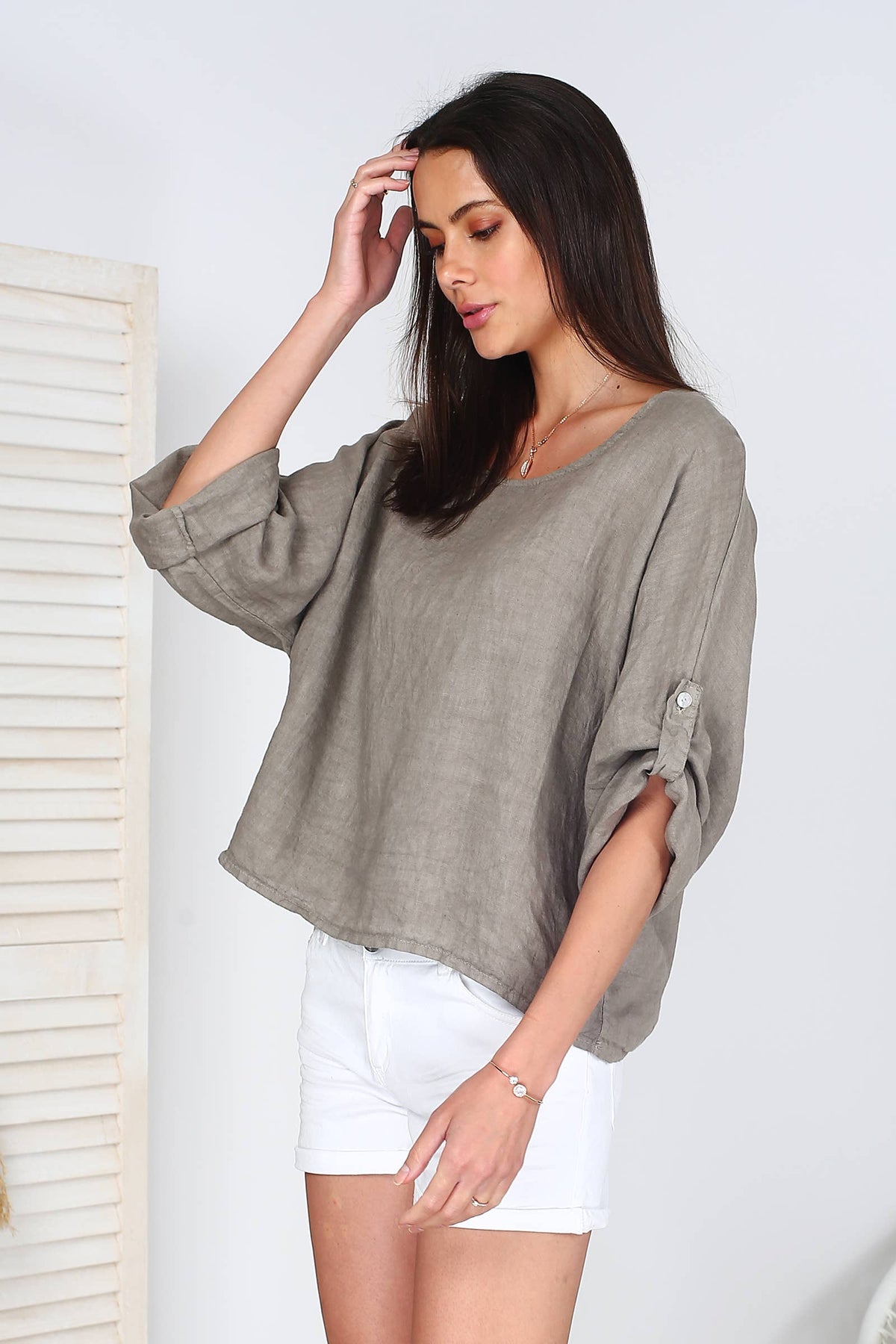 Italian Linen Basic Top Crop Sleeve w Button