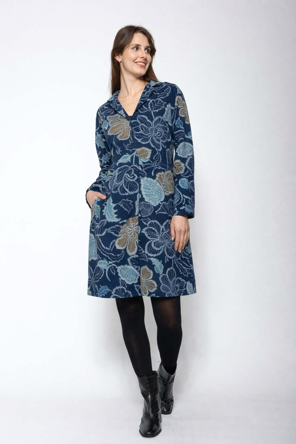 Blueberry Italia - Floral Print Fine Cord Dress - Navy