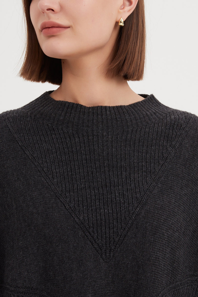 Tirelli V Detail Oversized Knit (Freesize) - Charcoal