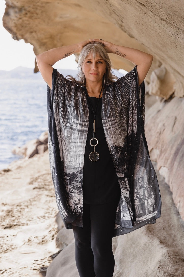 Market Of Stars - The Stargazer - Bohemian Goddess Starduster Kimono - Celestial Print