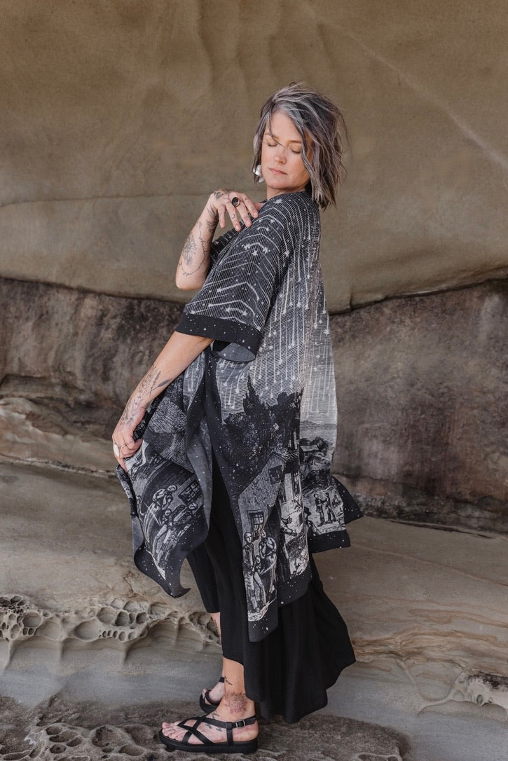 Market Of Stars - The Stargazer - Bohemian Goddess Starduster Kimono - Celestial Print