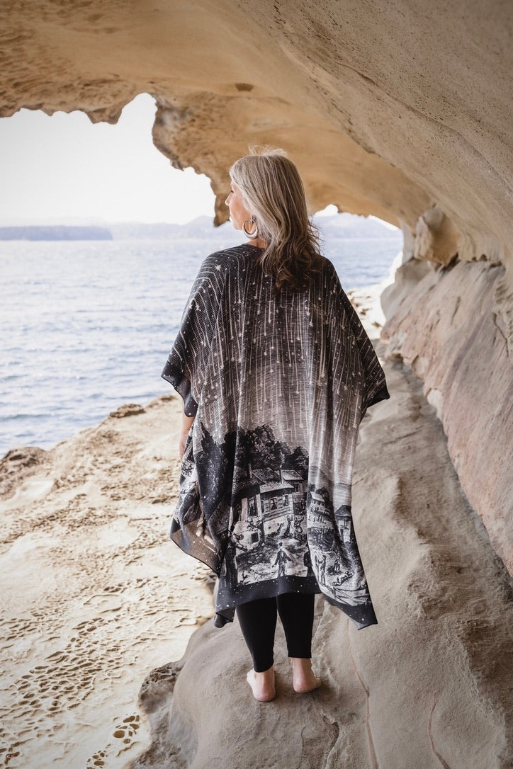 Market Of Stars - The Stargazer - Bohemian Goddess Starduster Kimono - Celestial Print