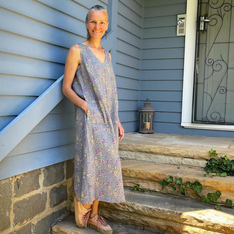 Blueberry Italia V Neck Sleeveless Linen Dress with Front Pockets and Split - Floral Print on Grey