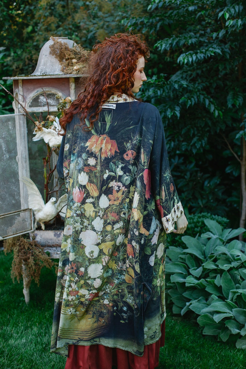 ‘I Dream in Flowers’ Bamboo Duster Kimono Robe with Bees