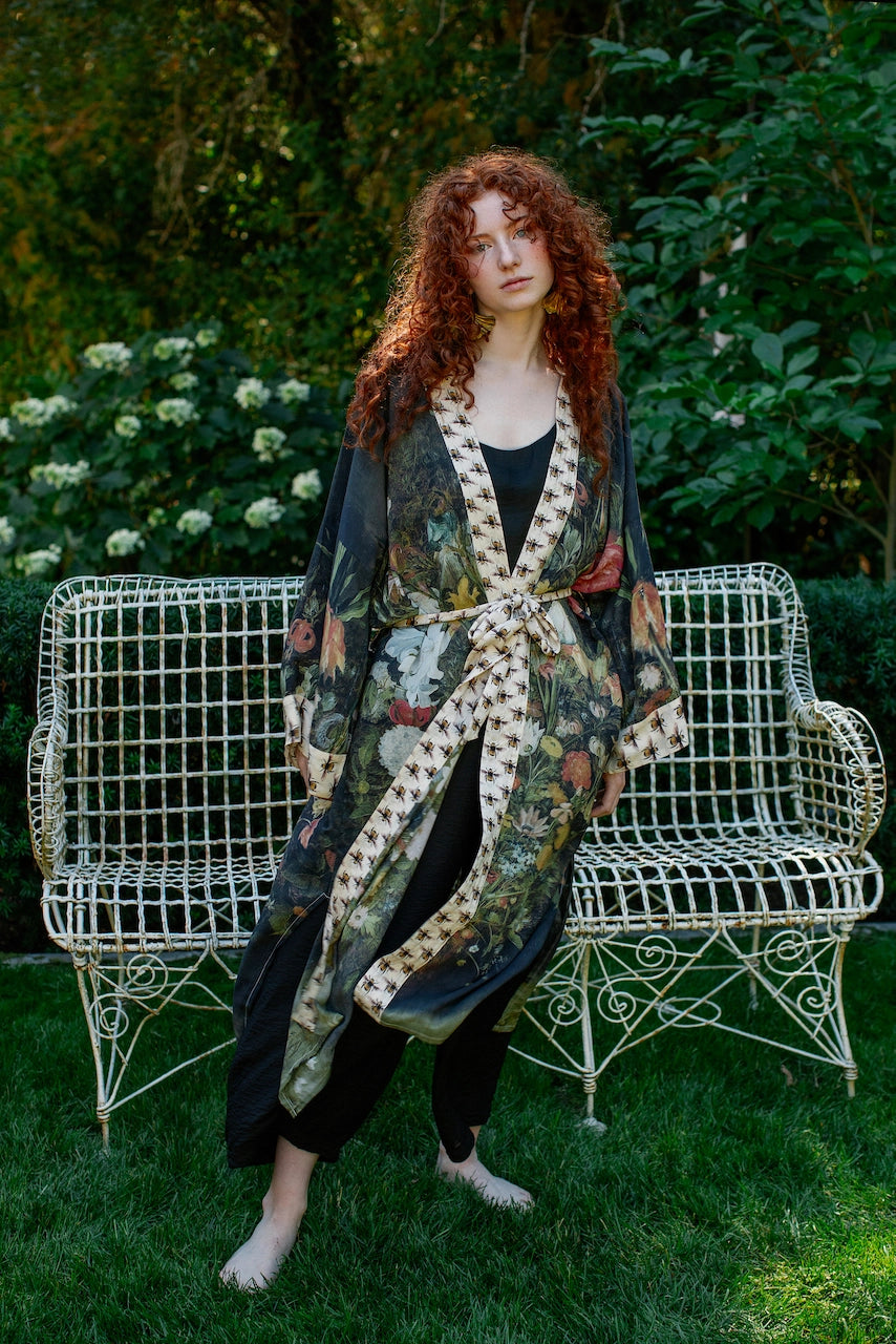 Market Of Stars - ‘I Dream in Flowers’ Bamboo Duster Kimono Robe - Bees