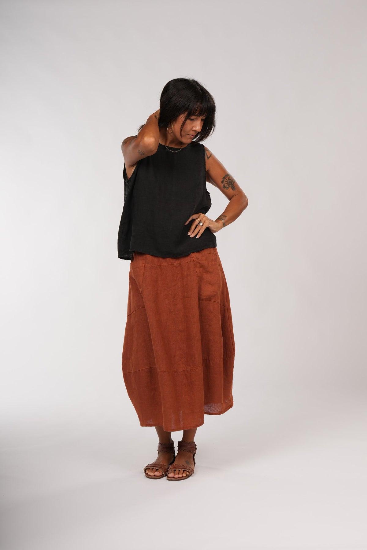 Montaigne - Tulip - Linen Midi Skirt