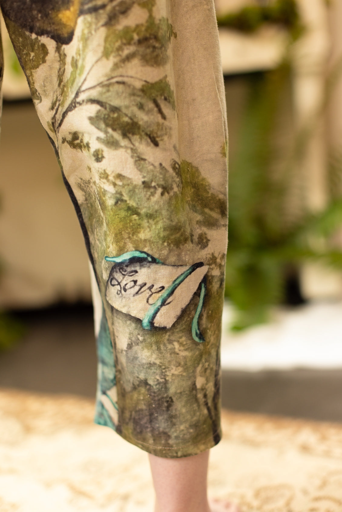 MarketOf Stars - Theatre of Dreams - Boho Linen / Bamboo Cropped Artist Pants - Swan