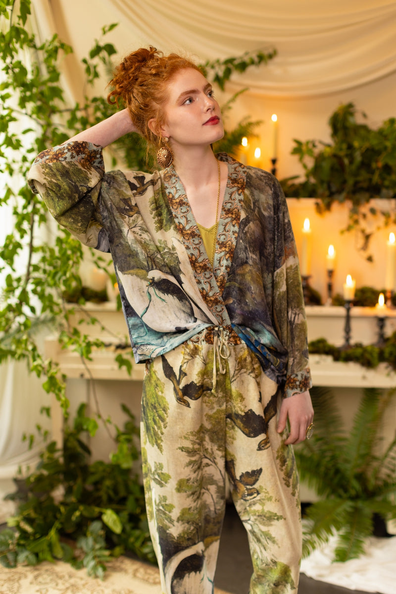 ‘Theatre of Dreams’ Pixie Cropped Duster Bamboo Kimono w/ Swan