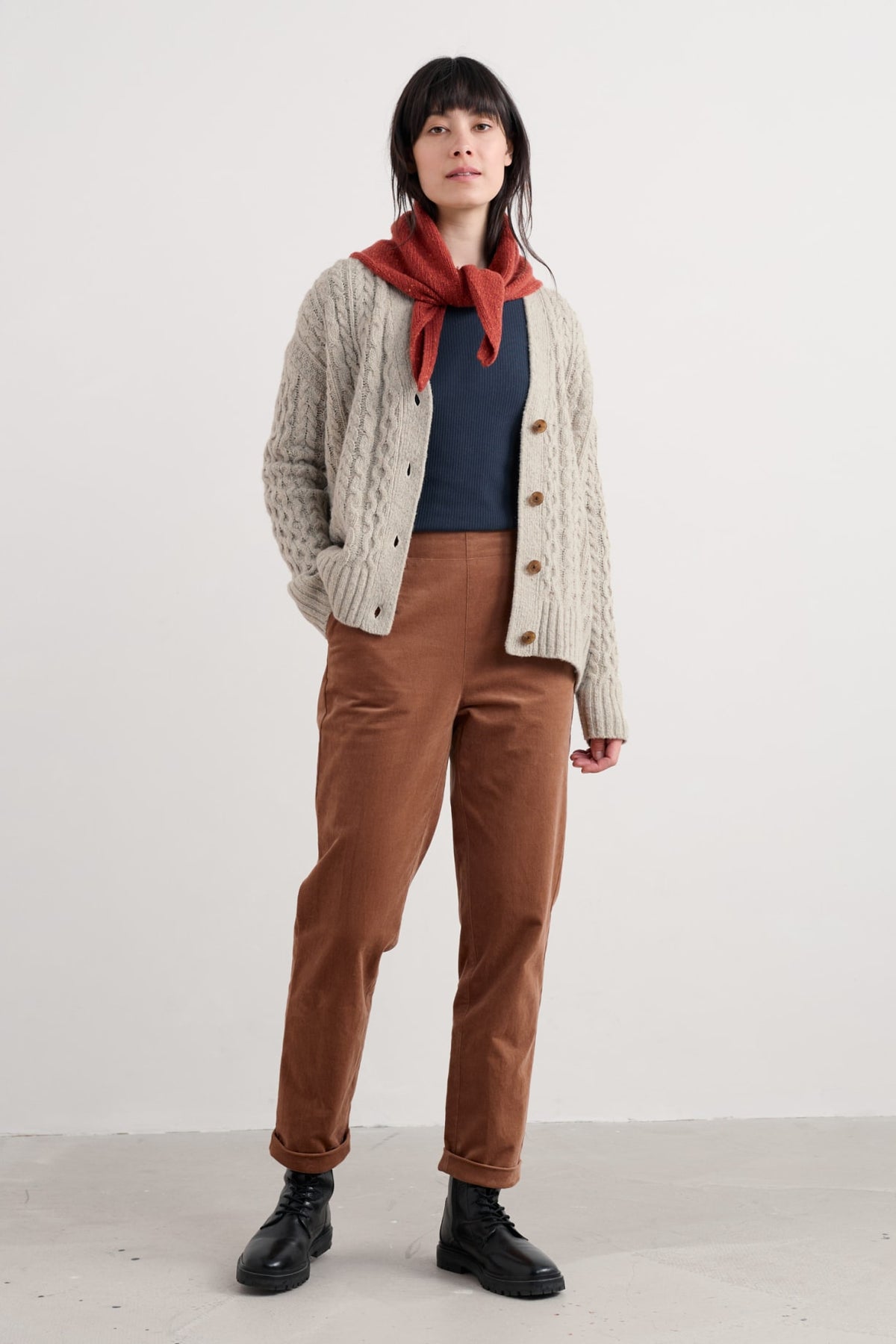 Seasalt Cornwall - Crackington Tapered Trousers - Dark Flax
