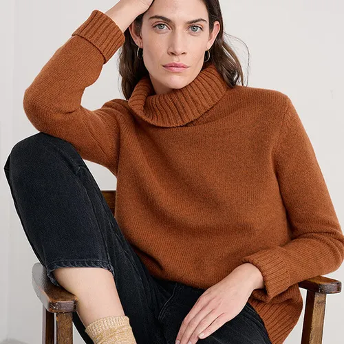Seasalt Cornwall - Braque Lambswool Blend Roll Neck Jumper - Rusted