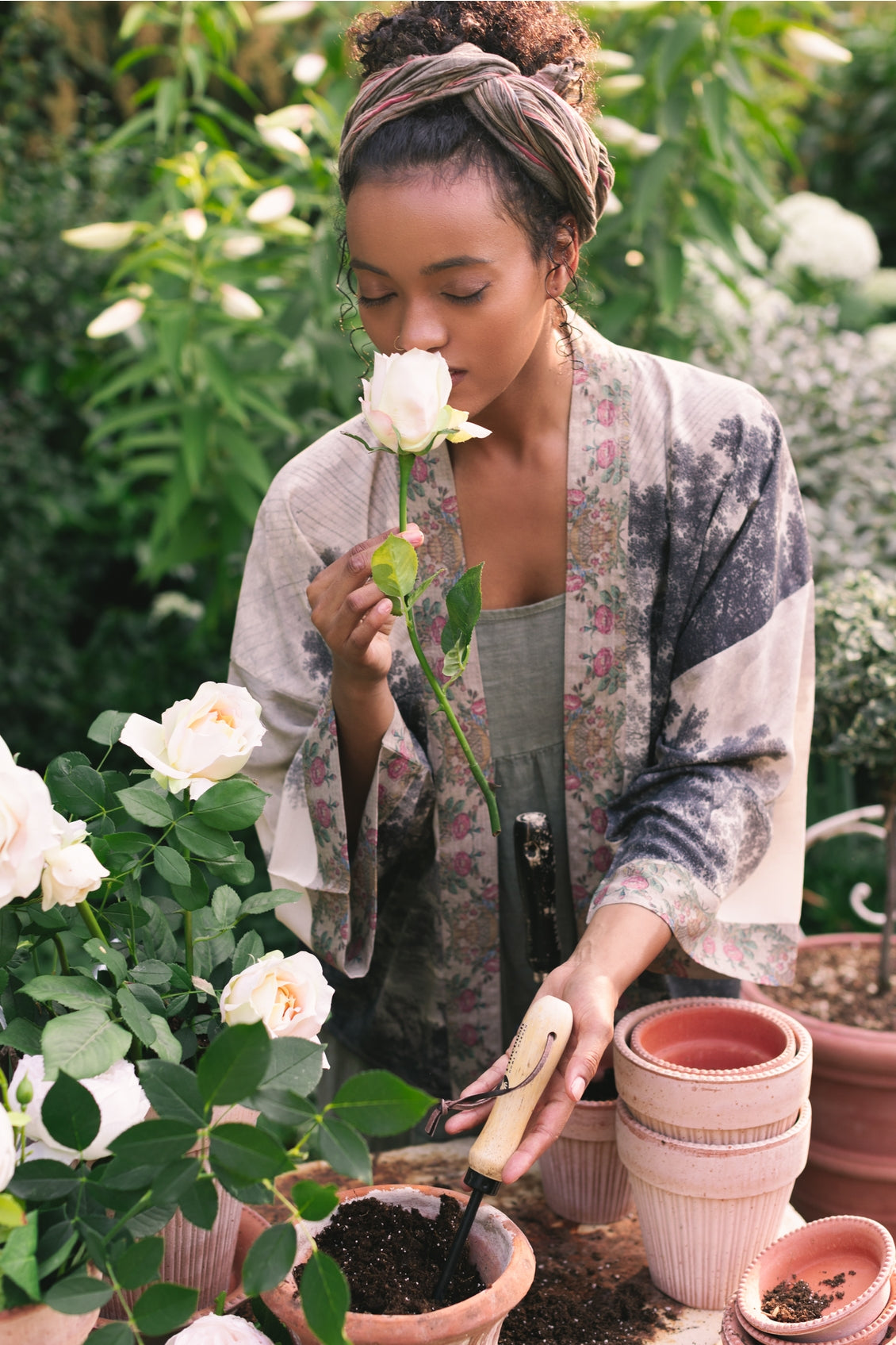 Market Of Stars - ‘Still I Rise’ Pixie Duster Cropped Kimono - Sunrise Woman