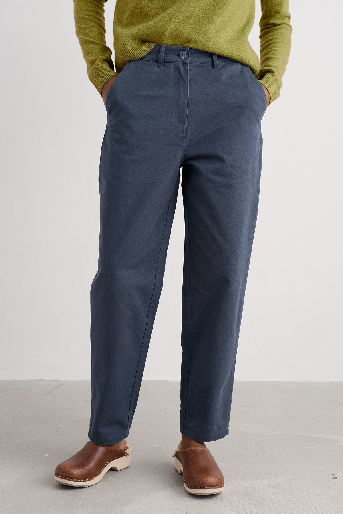 Seasalt Cornwall - Mor Path Organic Cotton Tapered Trousers - Meritime