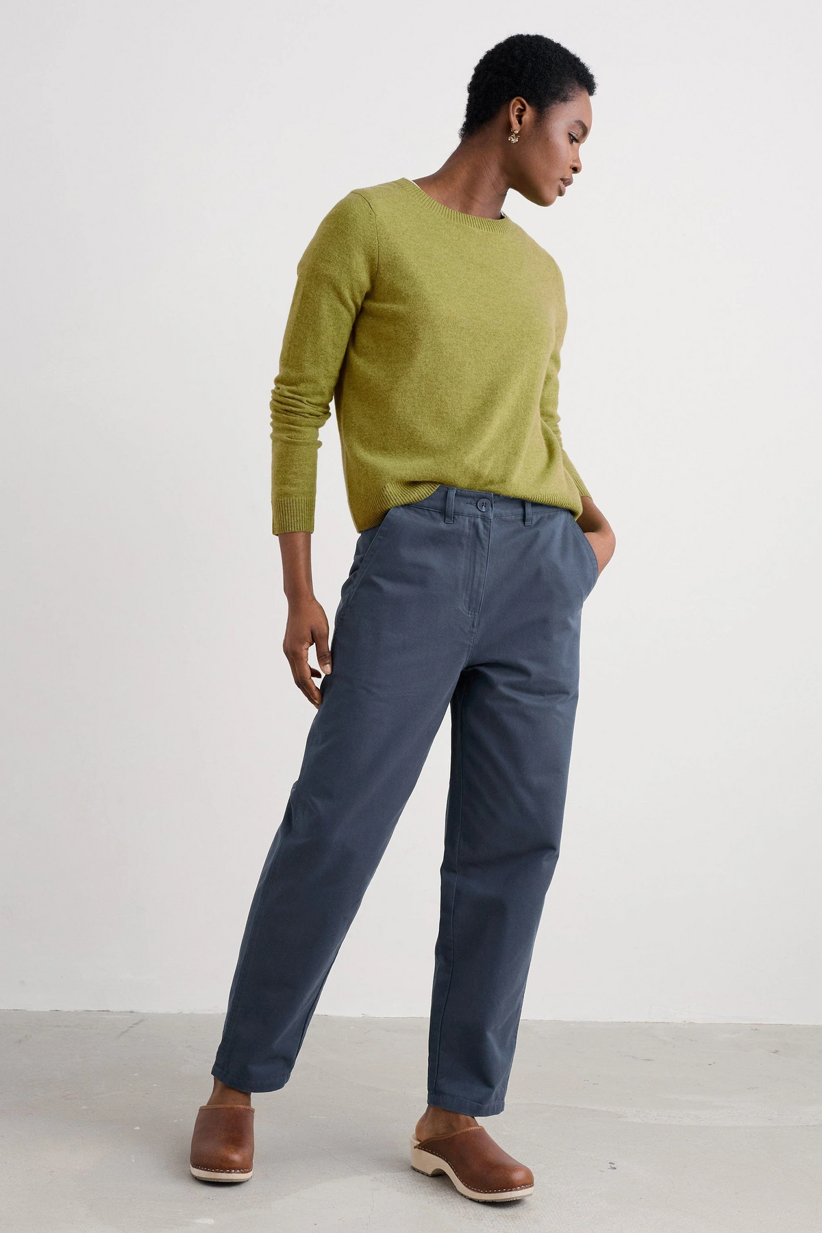 Seasalt Cornwall - Mor Path Organic Cotton Tapered Trousers - Meritime