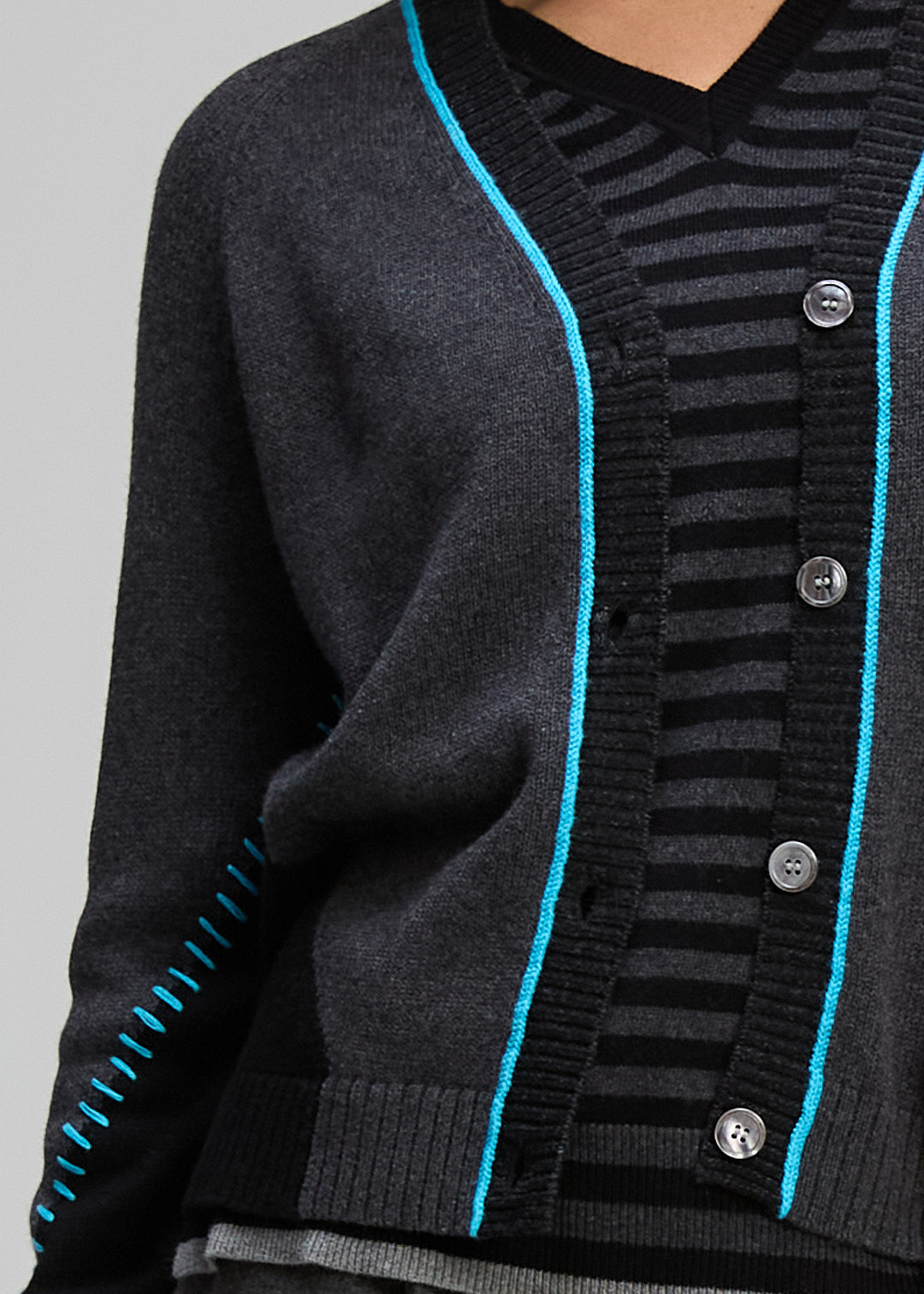 Zaket & Plover - Dual Stitch Cardi - Black