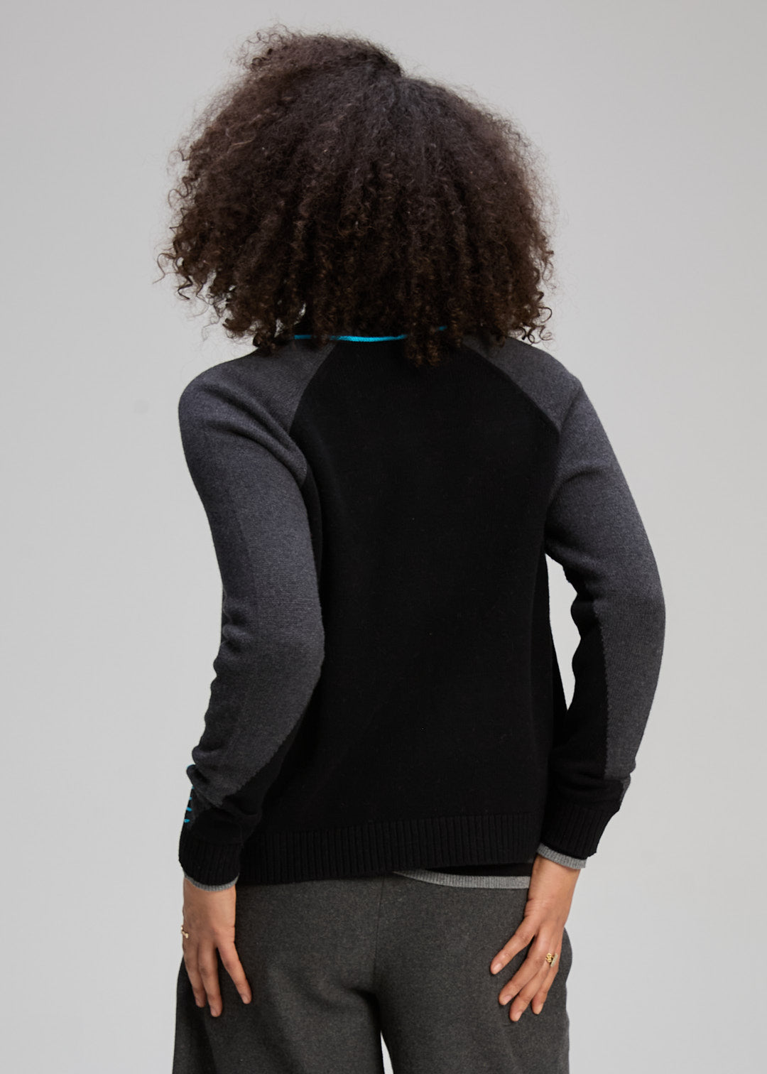 Zaket & Plover - Dual Stitch Cardi - Black