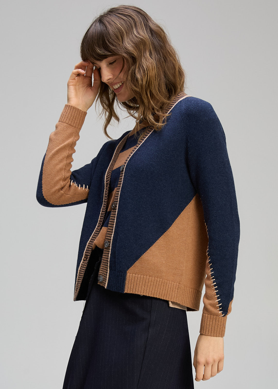 Zaket & Plover - Dual Stitch Cardi - Cinnamon