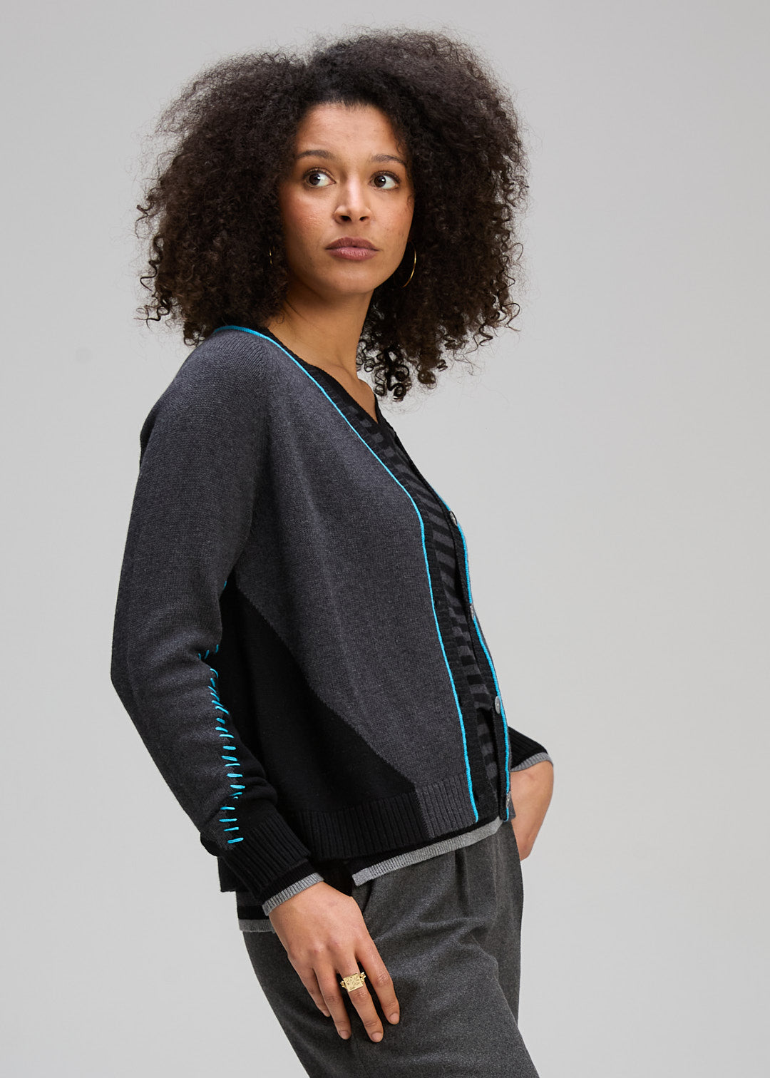 Zaket & Plover - Dual Stitch Cardi - Black