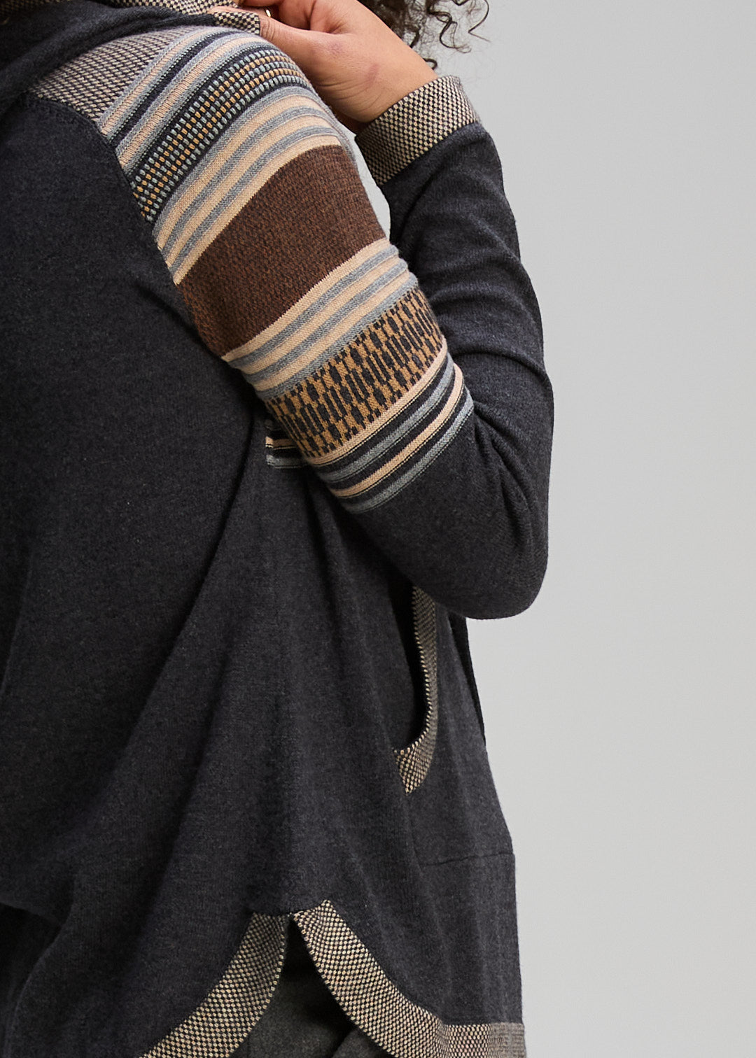 Zaket & Plover - Apres Hoodie Jumper - Charcoal