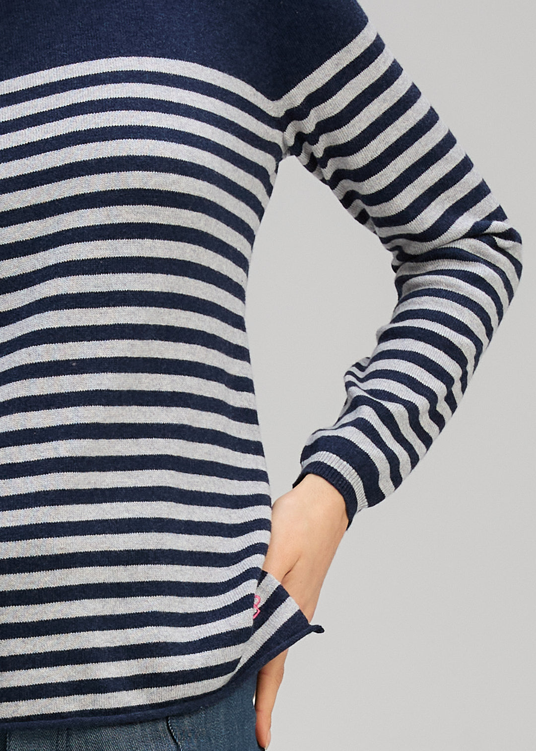 Zaket & Plover - Detail Stripe Crew Essential Jumper - DK Denim