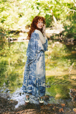 Let the Light in Opera Duster Kimono Robe w/ Delft