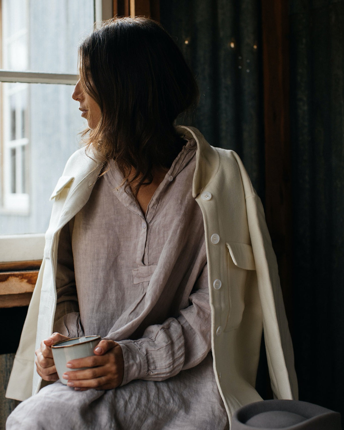 Montaigne ‘Paysanne’ Oversized Linen Shirt - One Size - Various Colours