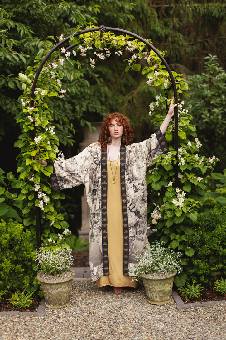 Market Of Stars - Honey & the Moon Opera Duster Kimono Robe - Florals & Bees