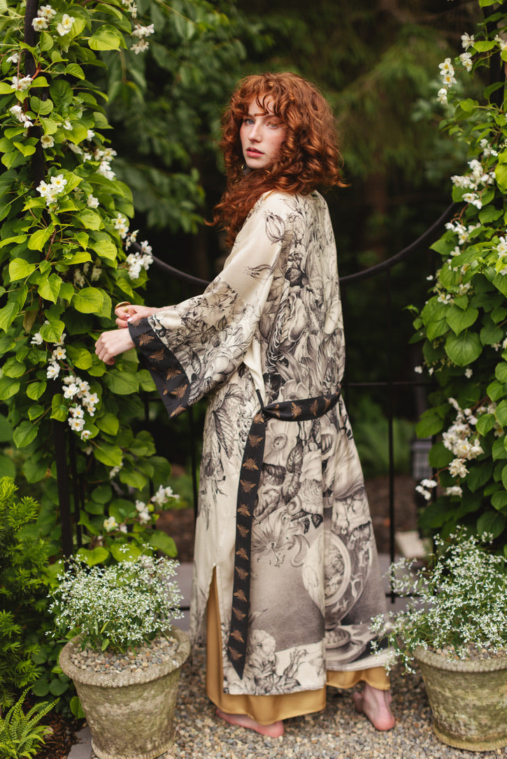 Market Of Stars - Honey & the Moon Opera Duster Kimono Robe - Florals & Bees