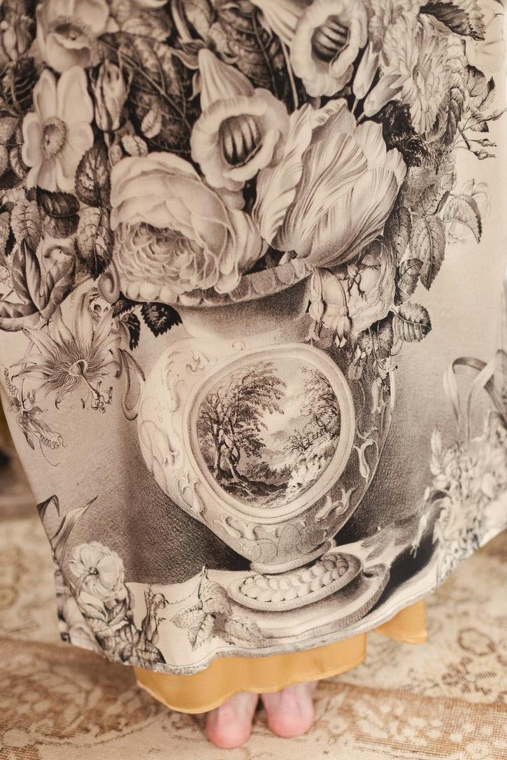 Market Of Stars - Honey & the Moon Opera Duster Kimono Robe - Florals & Bees