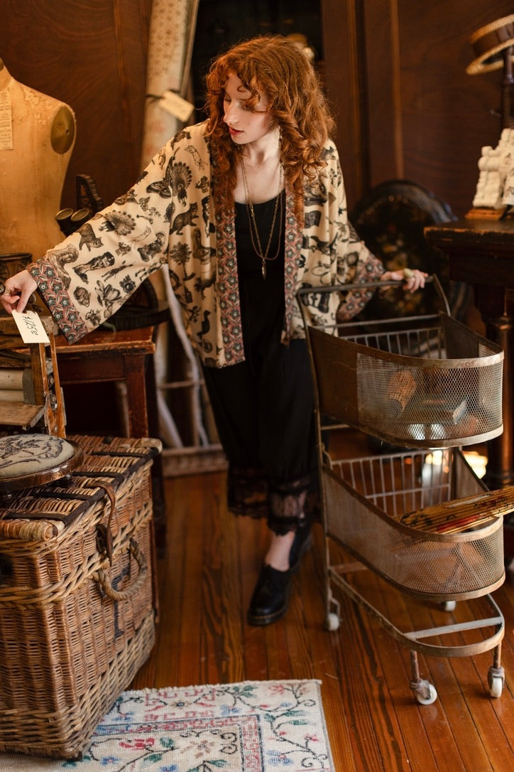 Market Of Stars - Curiosities - Pixie Duster Crop Kimono - Whimsical Print