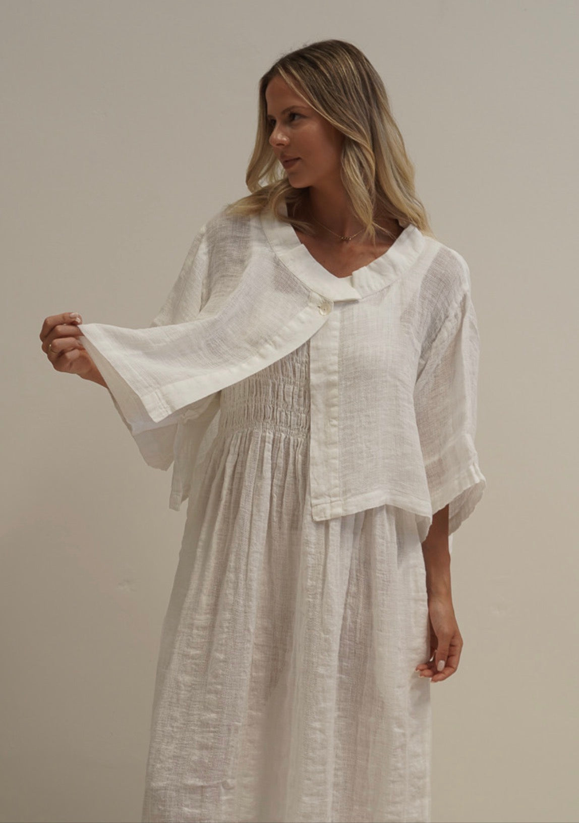 Rustic Linen - Chloe - Short Jacket - White Mesh