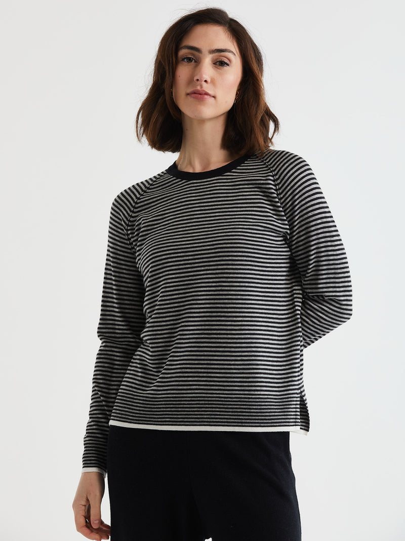 LD & Co Stripe Crew Jumper - Black