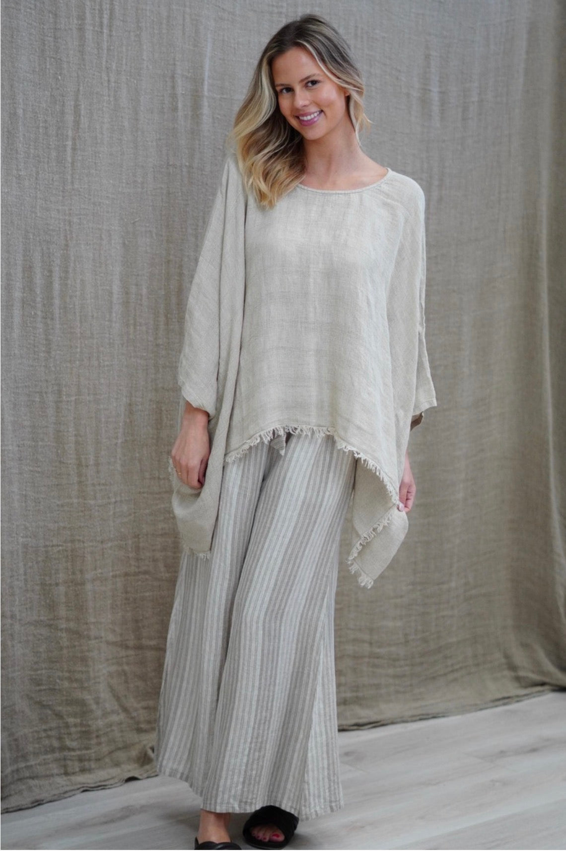 Rustic Linen - Alice - Fringed Poncho - Natural Combo