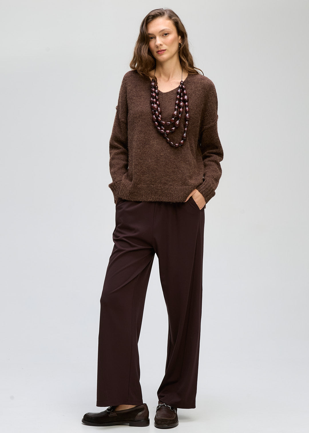LD&Co - Fluffy V Neck Jumper - Cocoa
