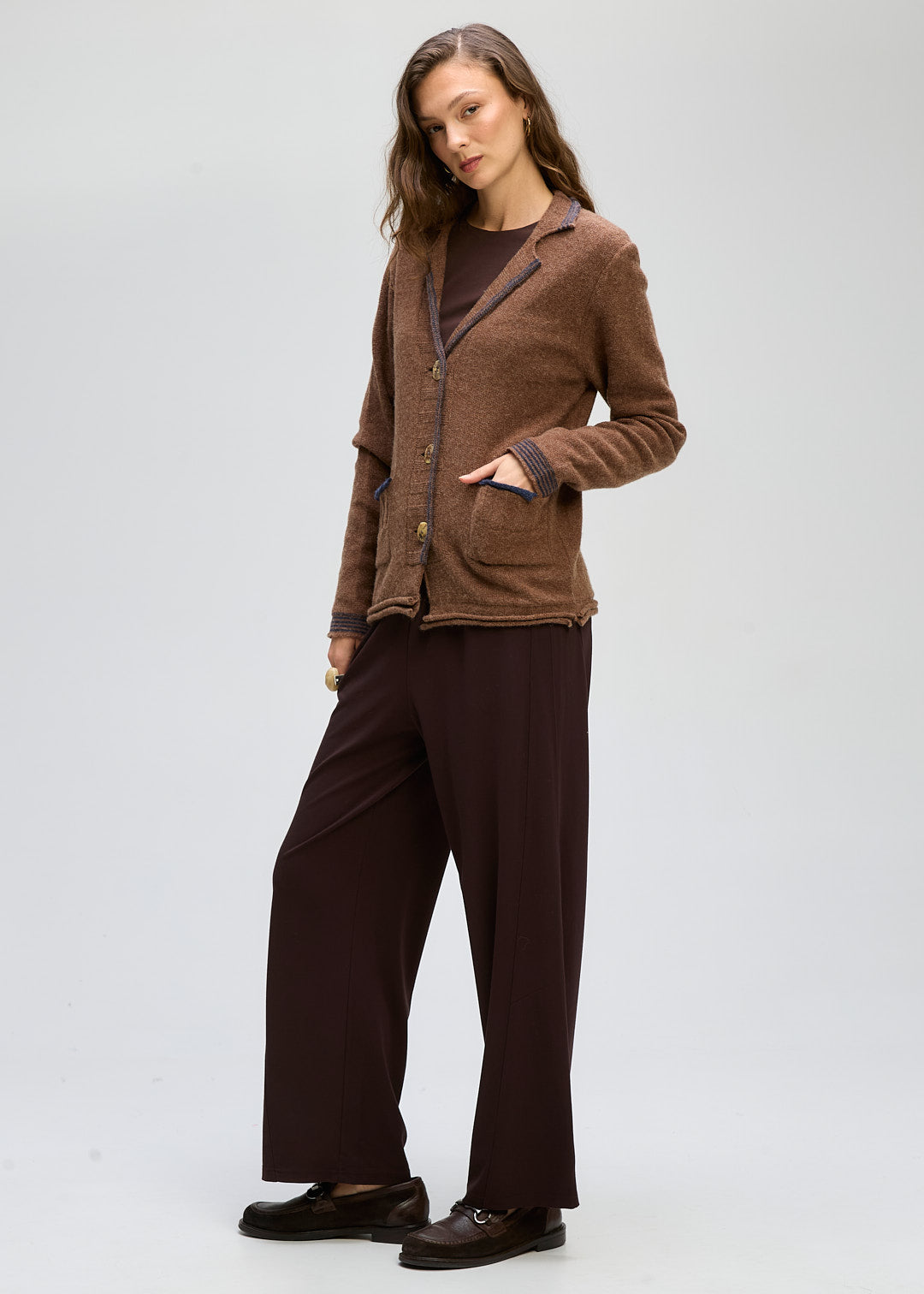 LD&Co - Collared Cardigan - Cocoa
