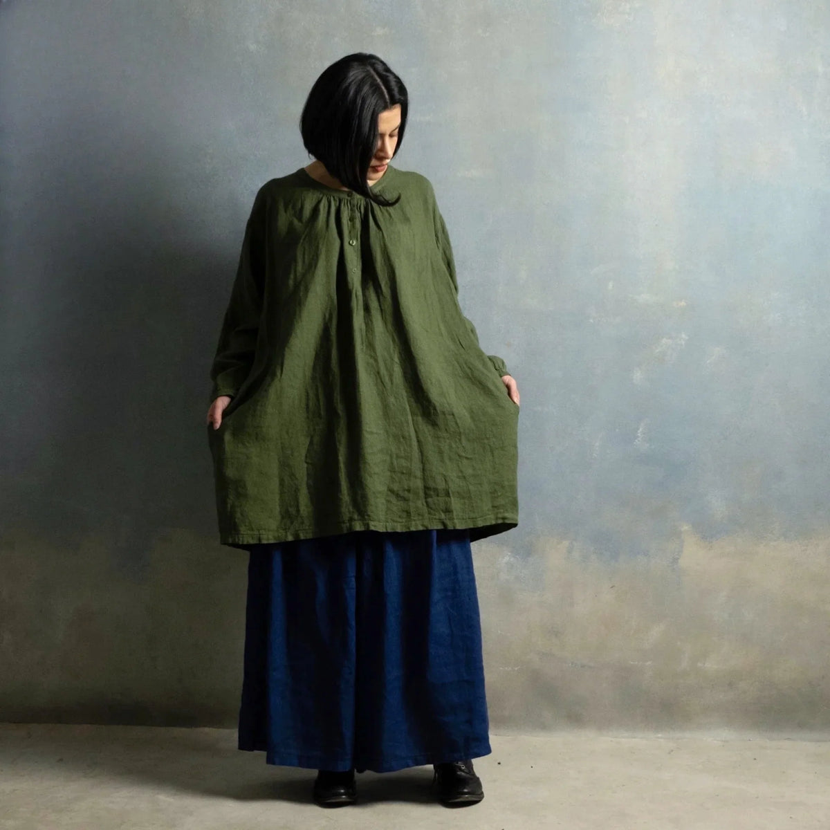 Montaigne ‘Paysanne’ Oversized Linen Shirt - One Size - Various Colours