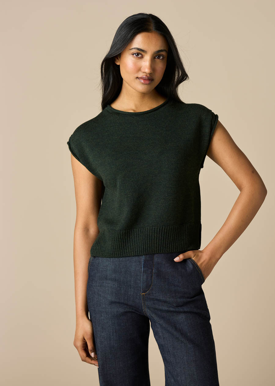 UIMI - Agnes - Knitted Merino Wool Vest - Basil