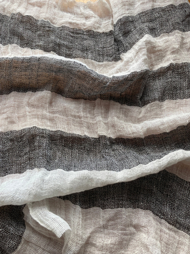 Rustic Linen ‘Bella’ Wide Sleeves Kaftan - Black/White