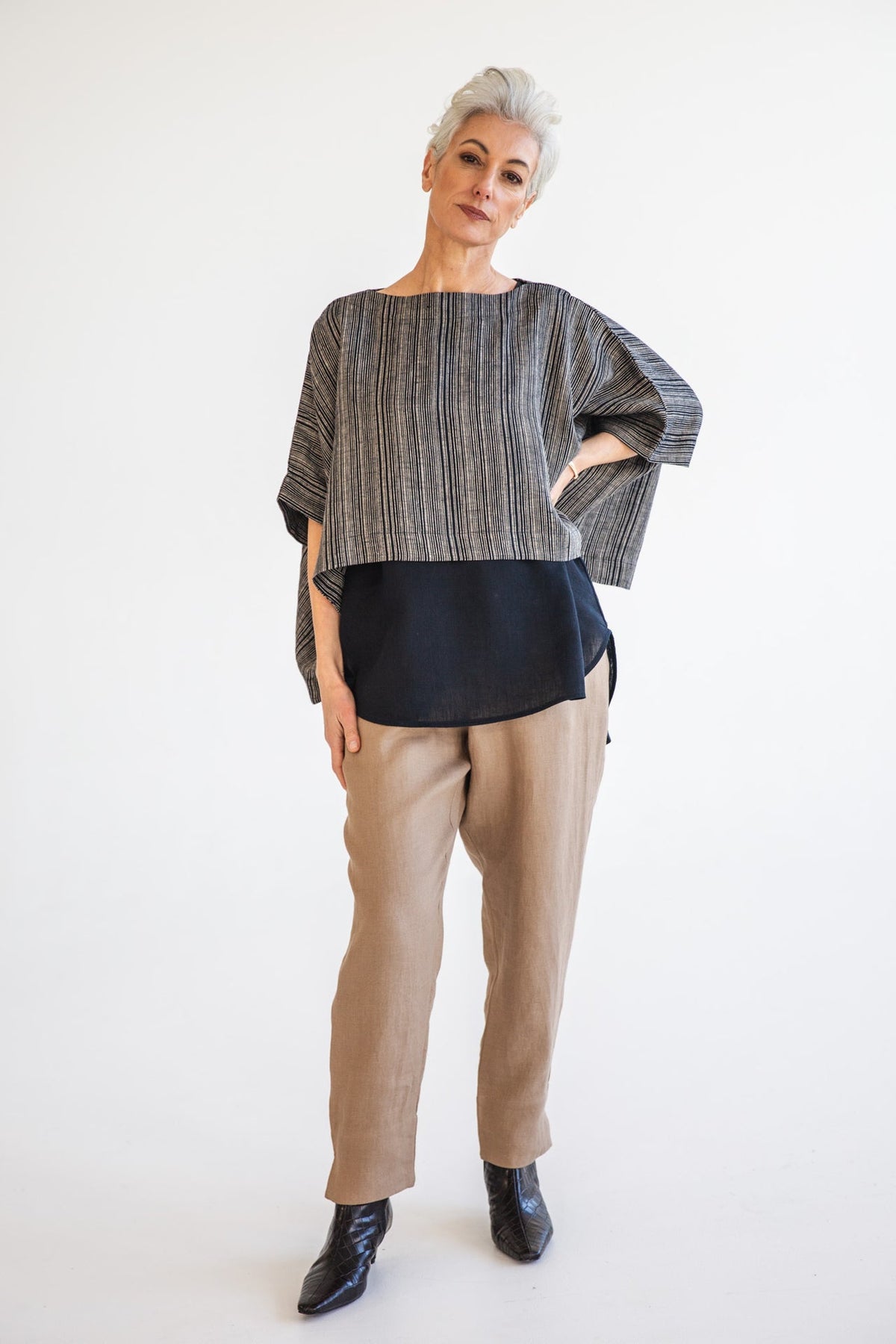 Eva’s Sunday - Tommy - Linen Top - Raven Stripe