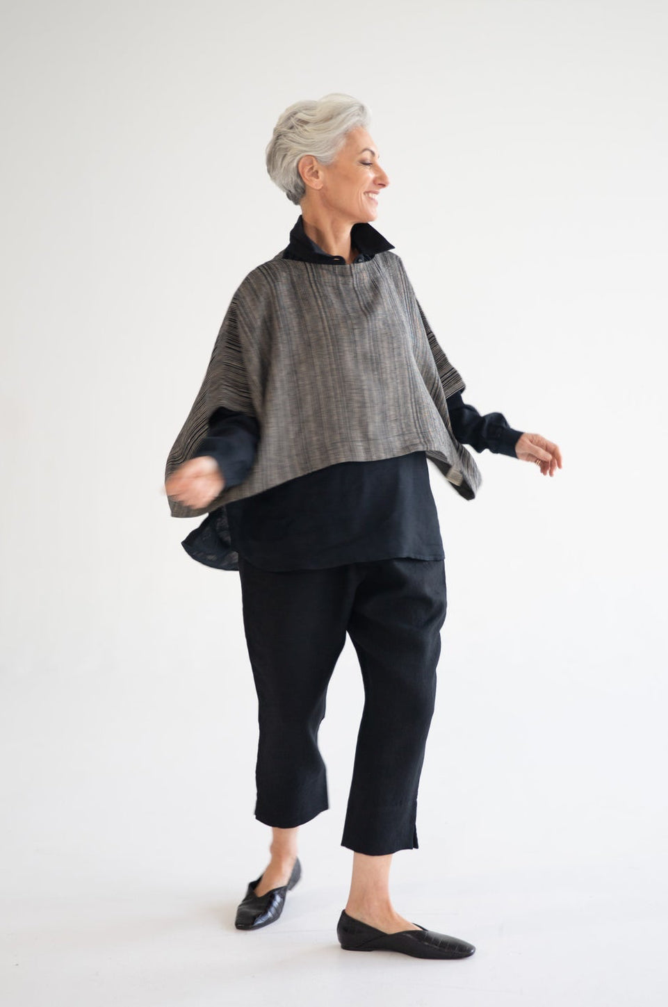 Eva’s Sunday - Tommy - Linen Top - Raven Stripe