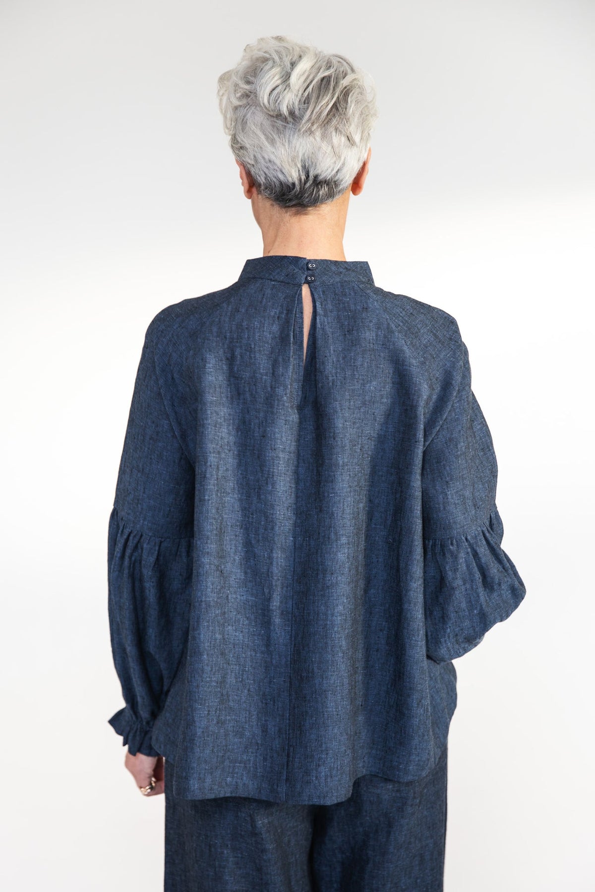 Eva’s Sunday - Leonie - Linen Long Sleeve Top - Navy