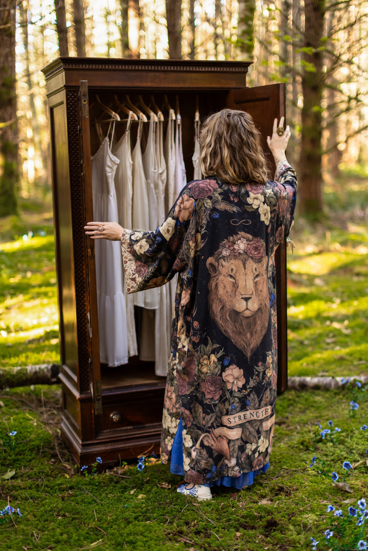 Market Of Stars - Lionheart - Opera Duster Kimono Robe - Botanicals & Narnia Inspired Print