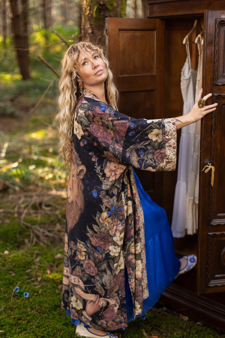 Market Of Stars - Lionheart - Opera Duster Kimono Robe - Botanicals & Narnia Inspired Print