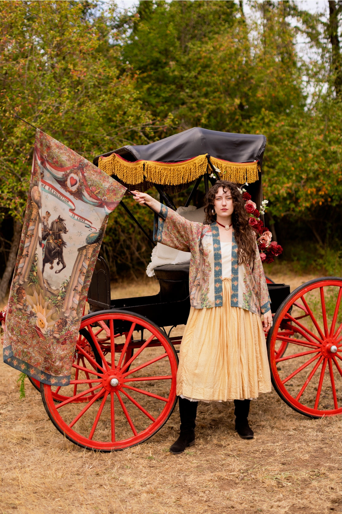 Market Of Stars - Love Revolution - Pixie Duster Crop Kimono - Sun, Horse & Florals