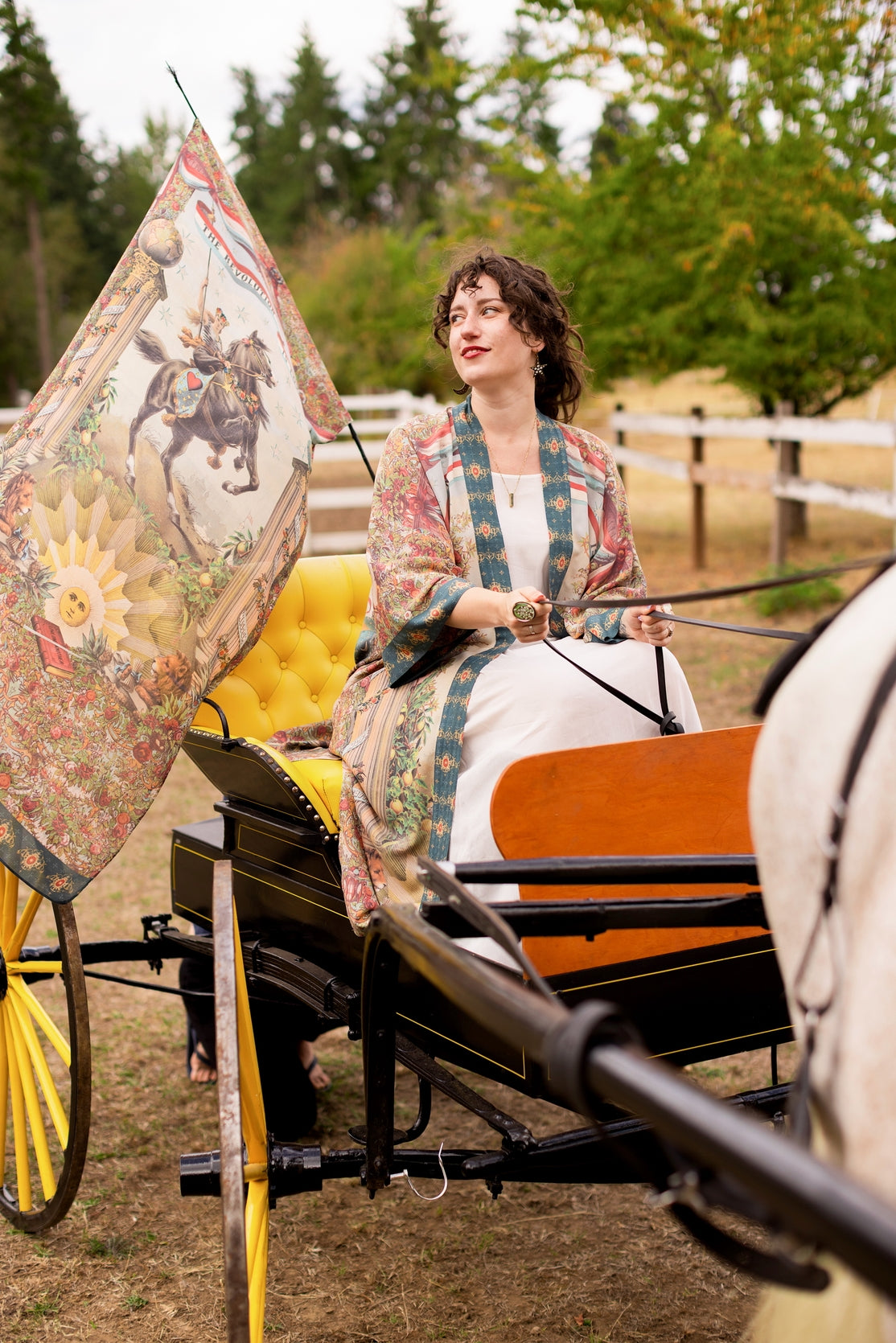 Market Of Stars - Love Revolution - Opera Duster Kimono Robe - Sun, Horse & Florals